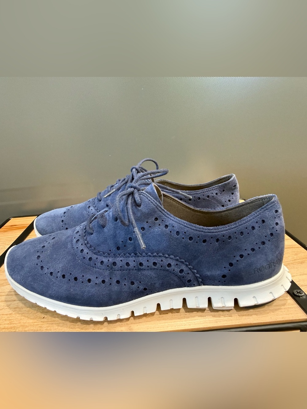Cole Haan ZeroGrand Blue Suede Wingtip Oxford Sneakers Women’s Size 6B